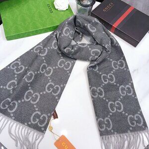 Gucci couple scarf